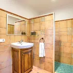 ヴィラ Guaita By