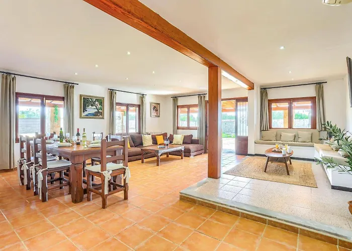 Guaita By Βίλα *